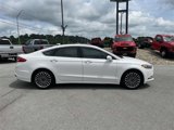 Used 2017 Ford Fusion SE w/ Fusion SE Technology Package image 4