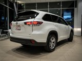 Used 2016 Toyota Highlander LE image 3