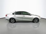 Used 2023 Kia Forte LXS w/ LXS Technology Package image 4