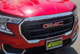 Used 2022 GMC Terrain SLE w/ Driver Convenience Package image 5