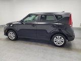 Used 2022 Kia Soul LX image 3