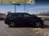 Used 2017 Kia Sorento EX image 2