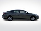 New 2025 Hyundai Elantra SE image 5