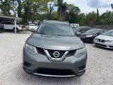 Used 2015 Nissan Rogue SV image 2