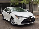 Used 2022 Toyota Corolla LE image 2