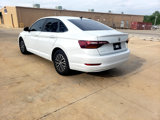 Used 2019 Volkswagen Jetta SE w/ Cold Weather Package image 5