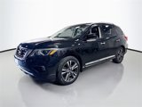 Used 2017 Nissan Pathfinder Platinum image 3