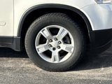 Used 2010 GMC Acadia SLE image 2
