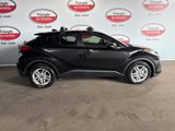 Used 2022 Toyota C-HR XLE image 6