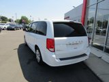 Used 2017 Dodge Grand Caravan SE w/ UConnect Hands-Free Group image 3