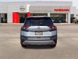 Used 2021 Nissan Rogue SV image 4