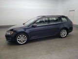 Used 2017 Volkswagen Golf SE image 2