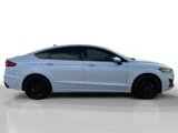 Used 2020 Ford Fusion SE image 6
