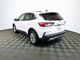 Used 2022 Ford Escape SE image 6