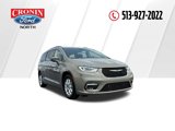 Used 2022 Chrysler Pacifica Touring-L image 5