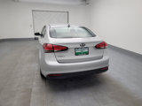 Used 2018 Kia Forte LX w/ LX Rear Camera Package image 6