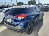 Used 2018 Nissan Kicks SV image 3