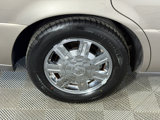 Used 2003 Cadillac De Ville w/ Comfort & Convenience Package image 5