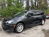 Used 2020 Chrysler Voyager Lxi image 2