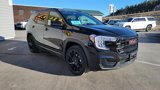 Used 2024 GMC Terrain SLE image 3