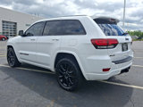 Used 2018 Jeep Grand Cherokee Altitude image 4