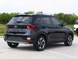 Used 2021 Hyundai Venue SEL w/ Premium Package image 4