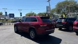 Used 2015 Jeep Grand Cherokee Limited image 3