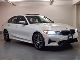 Certified 2022 BMW 330i xDrive Sedan w/ Driving Assistance Package image 3