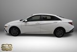 Used 2024 Hyundai Elantra SEL image 5