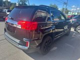 Used 2017 GMC Terrain SLE w/ Technology Package image 4