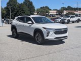 Used 2024 Chevrolet Trax LT image 2