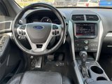 Used 2013 Ford Explorer XLT image 2