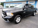 Used 2017 RAM 1500 Express image 2