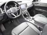 Used 2021 Volkswagen Atlas SE image 3