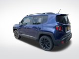 Used 2017 Jeep Renegade Altitude image 3