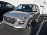 Used 2021 Hyundai Venue SE image 2