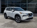 Used 2022 Nissan Rogue SV image 2