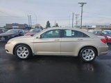 Used 2013 Chrysler 200 LX image 4