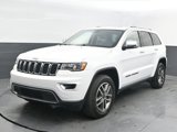 Used 2020 Jeep Grand Cherokee Limited w/ Luxury Group II image 3