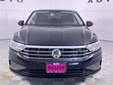 Used 2021 Volkswagen Jetta image 2