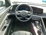 Used 2022 Hyundai Elantra Limited image 2