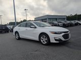 Used 2024 Chevrolet Malibu LT image 2