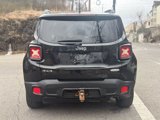 Used 2015 Jeep Renegade Latitude image 4