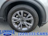 Used 2022 Ford Explorer XLT w/ Equipment Group 202A image 2