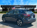 Used 2022 Nissan Rogue Sport SL w/ Premium Package image 5