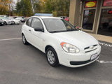 Used 2011 Hyundai Accent GL image 2