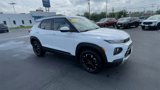 Used 2022 Chevrolet TrailBlazer LT w/ Convenience Package image 2