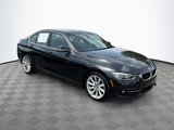 Used 2017 BMW 330e w/ Technology Package image 4