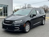 Used 2022 Chrysler Pacifica Touring-L image 2