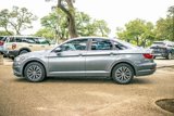 Used 2021 Volkswagen Jetta SE image 3